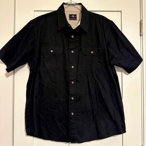 Wrangler Men's Black Casual Button Down Shirt • Large